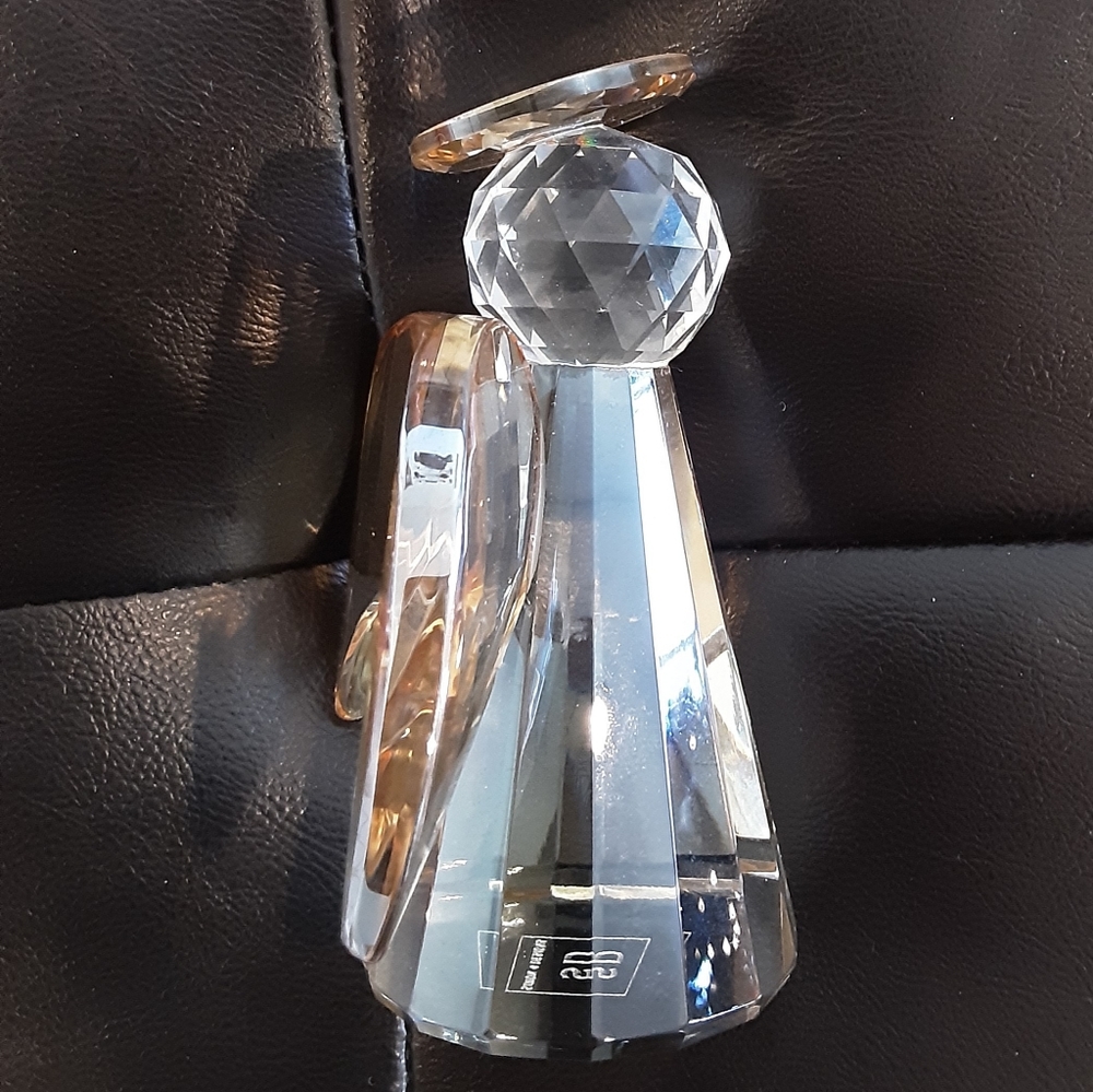 Crystal Angel - Picture 5 of 7